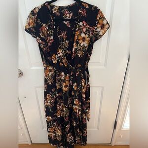 Women’s Dress-size L
